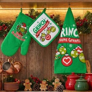 The Grinch Dr. Seuss Christmas Kitchen 1 Tea Towel, 1 Pot Holder, 1 Oven Mitt